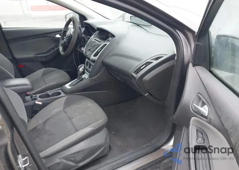 2013 Ford Focus Se z USA, uszkodzony, nr VIN 1FADP3F29DL337963